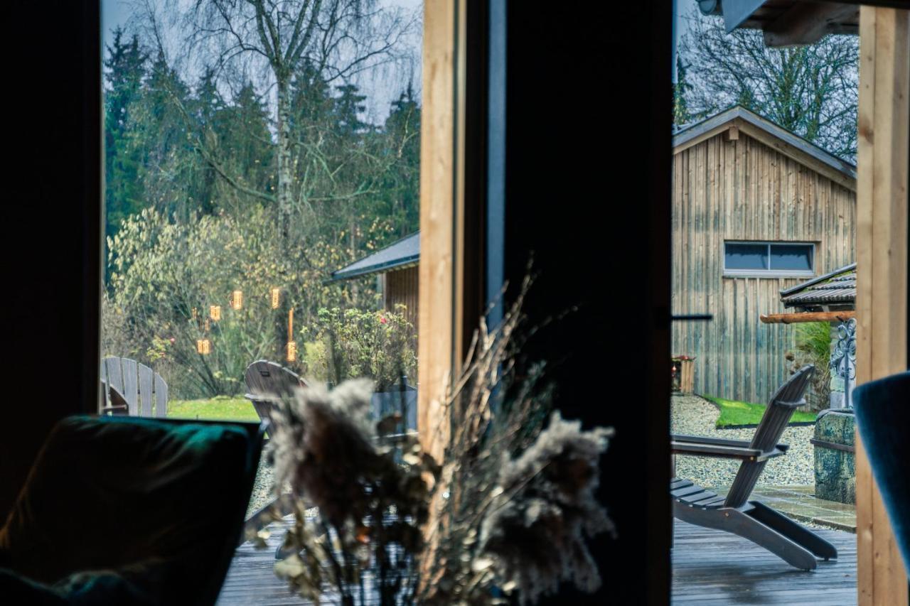 Forstgut - Premium Waldchalets Und Lodge Suiten Regen Eksteriør billede